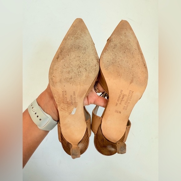 Manolo Blahnik retro Camel Brown leather Ankle tie pumps perforated toe EU 36.5 - Picture 7 of 9